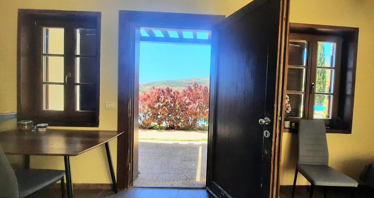 Country House With Shared Pool And Views Sabina Alta Casa vacanze