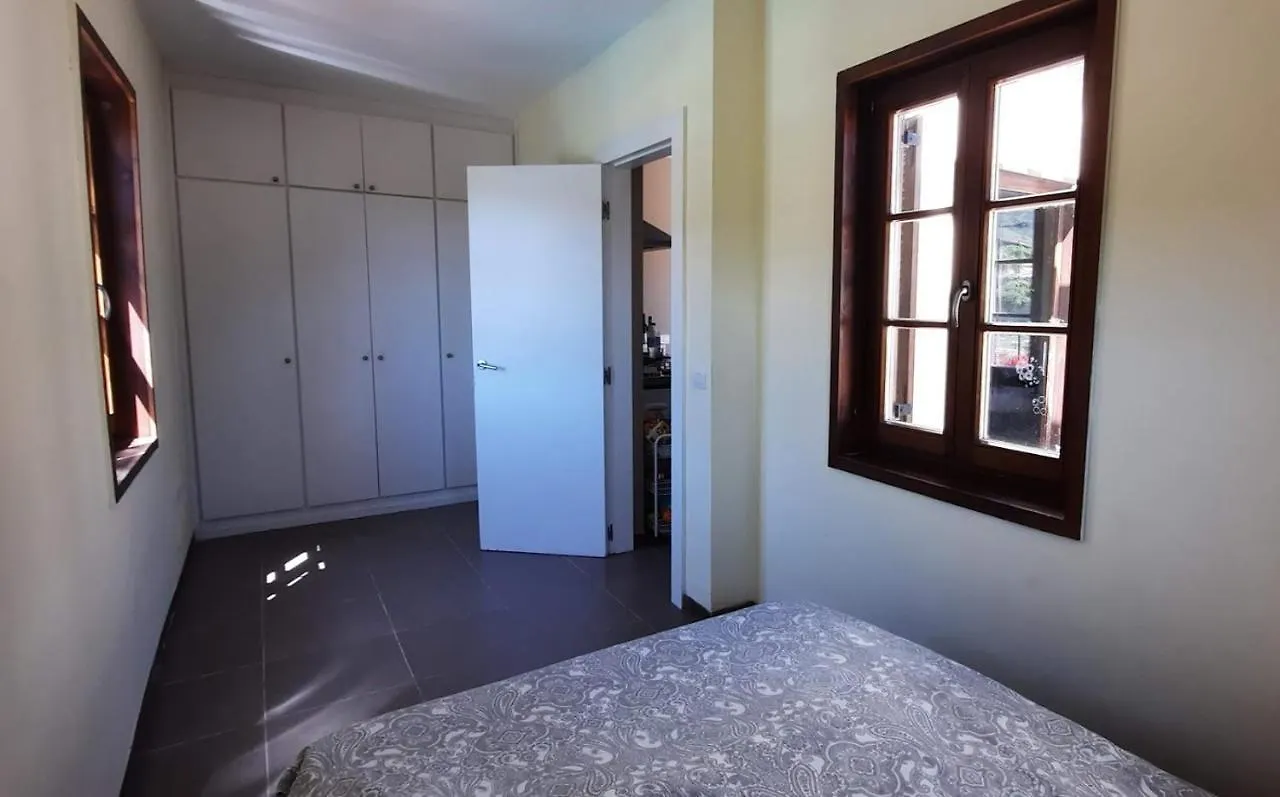 Country House With Shared Pool And Views Sabina Alta 0*,